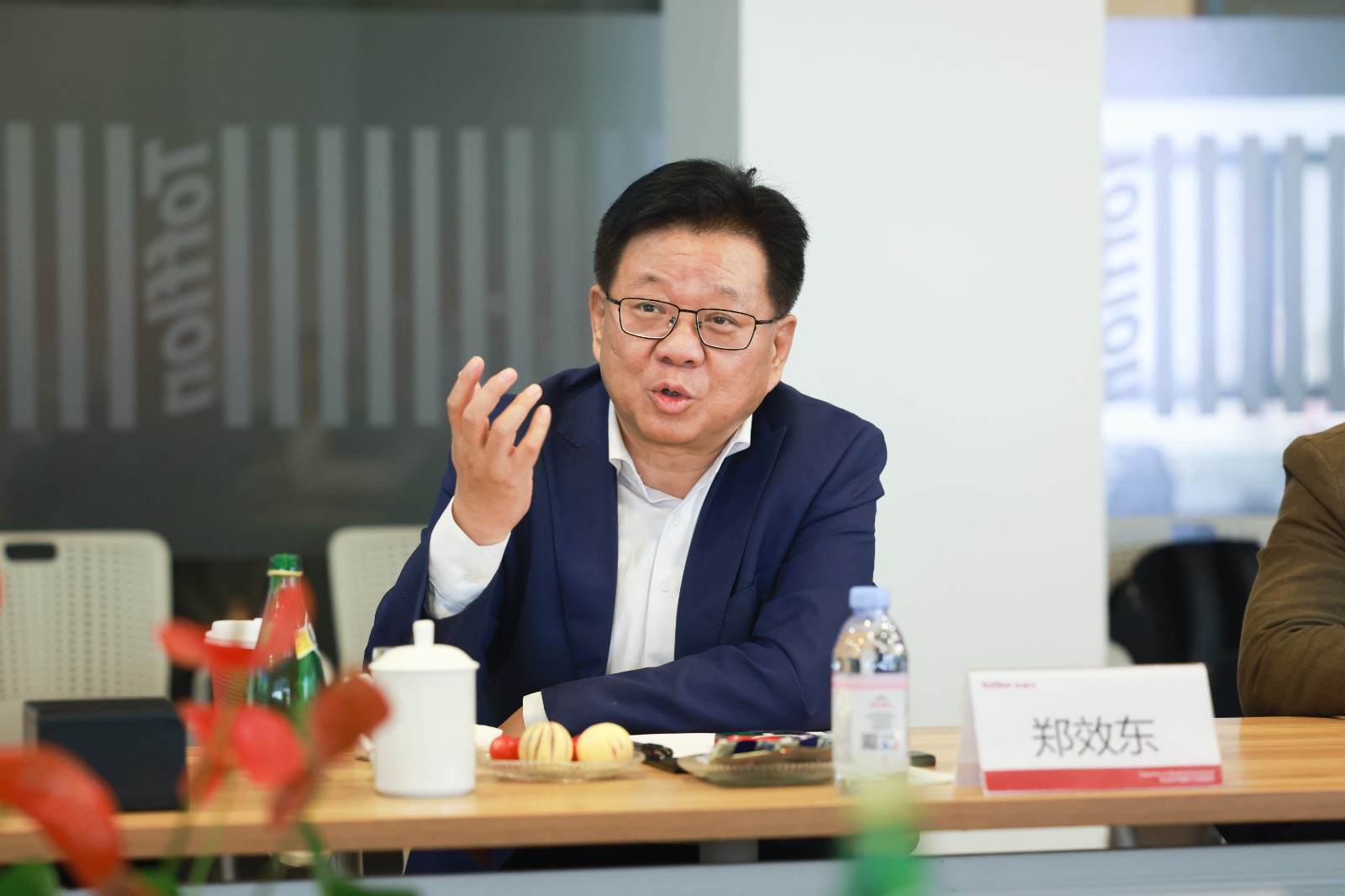 東富龍領導 官網.jpg